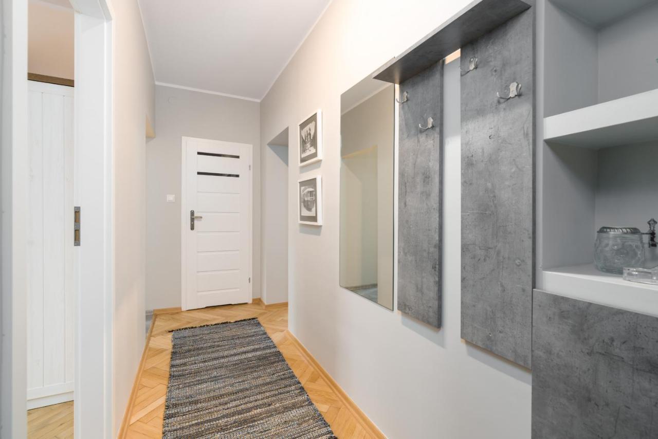 Kosinskiego Apartment Poznan By Noclegi Renters エクステリア 写真